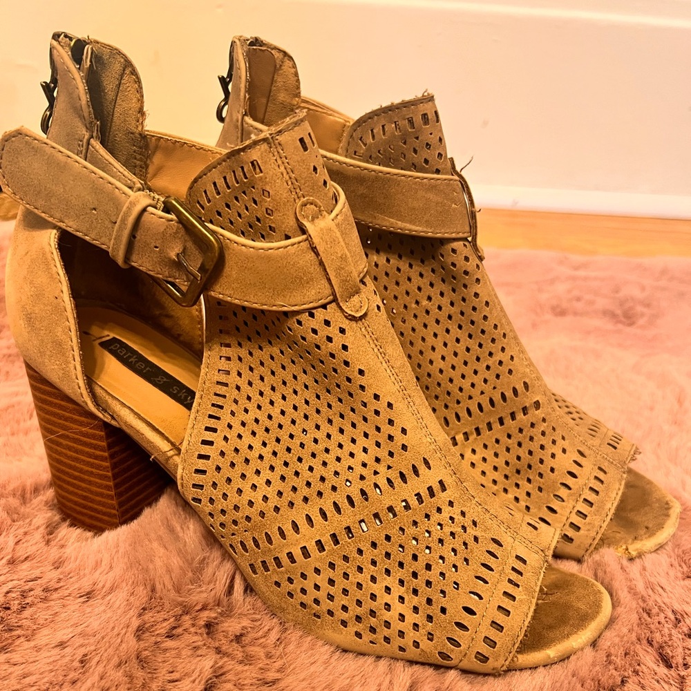 Parker & Sky boho heels!